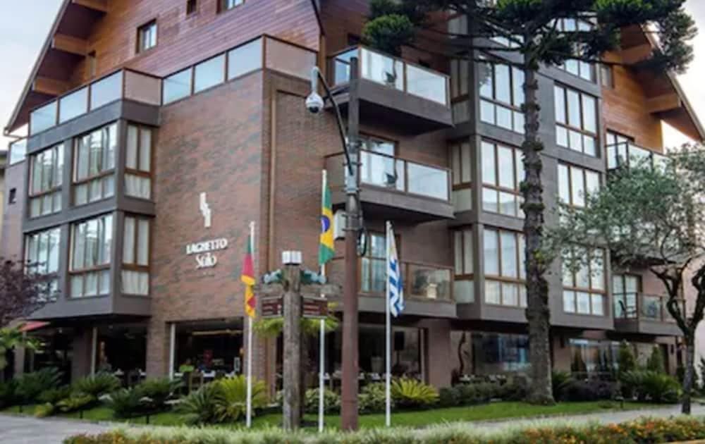 Hotel Laghetto Stilo Centro Gramado Eksteriør bilde Embassy of Greece in Bogotá
