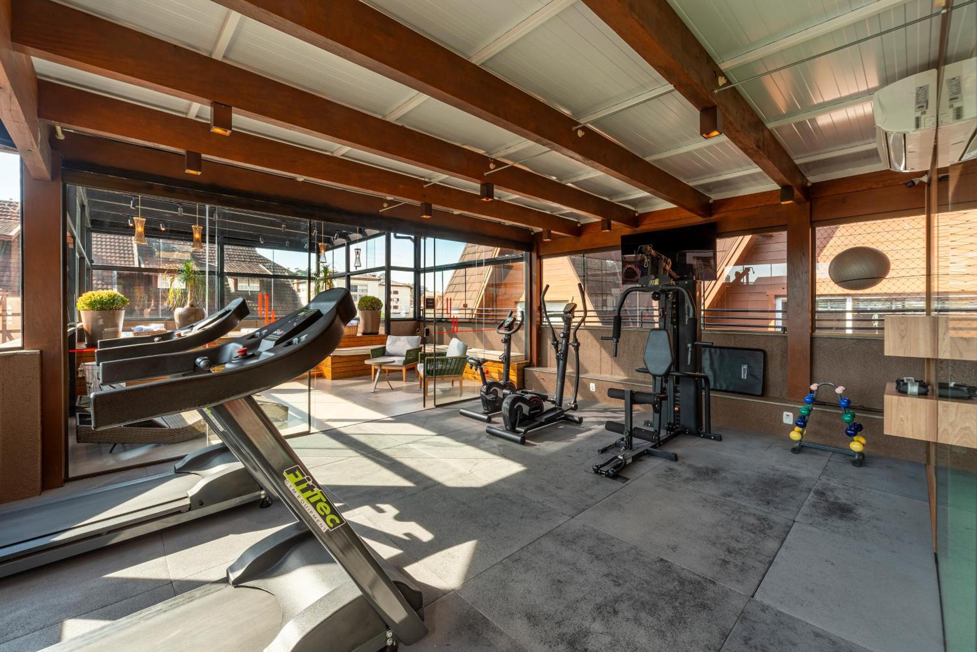 Hotel Laghetto Stilo Centro Gramado Eksteriør bilde The gym